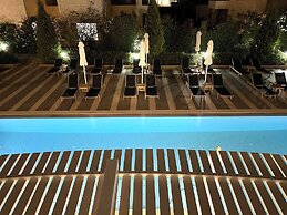 Executive Two Bedroom Suite