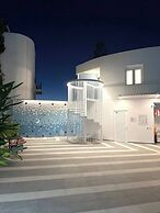 Executive Two Bedroom Suite