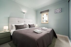 Lagos Terrace With Pool by Homing