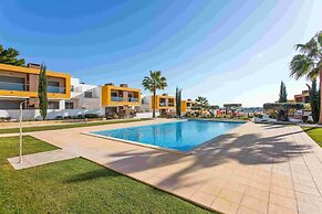 Albufeira Sunny Apartment 3 by Homing