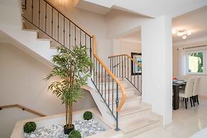Portimão Elegant House by Homing