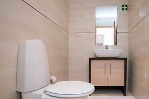 Portimão Elegant House by Homing