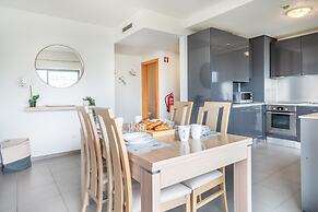 Praia DA Rocha Ocean View by Homing