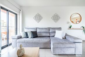 Praia DA Rocha Ocean View by Homing