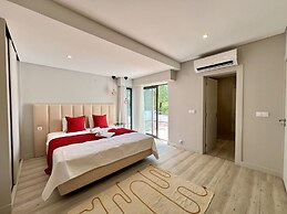 Vilamoura Premium Villa by Homing