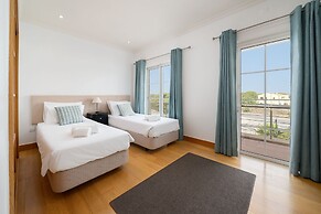 Vilamoura Garden Apartment by Homing