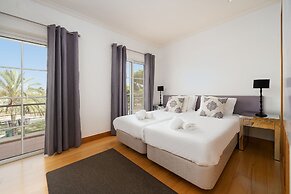 Vilamoura Garden Apartment by Homing