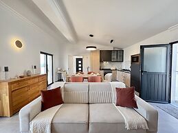 Algarve Premium Villa by Homing