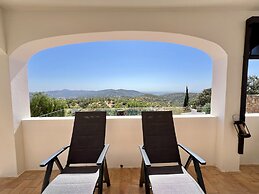 Algarve Premium Villa by Homing