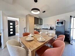 Algarve Premium Villa by Homing