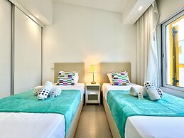 Vilamoura Club Villa 1 by Homing
