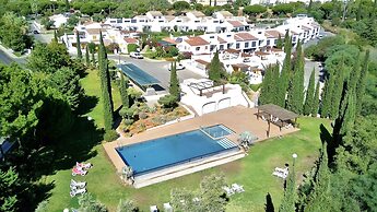 Vilamoura Club Villa 1 by Homing