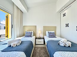 Vilamoura Club Villa 3 by Homing