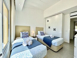 Vilamoura Club Villa 3 by Homing