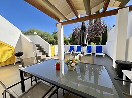 Vilamoura Club Villa 2 by Homing