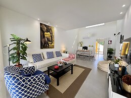 Vilamoura Club Villa 2 by Homing