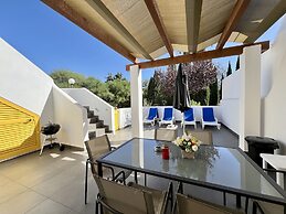 Vilamoura Club Villa 2 by Homing
