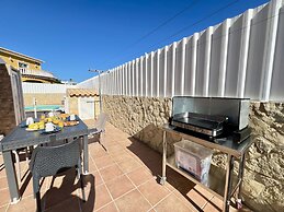 Pêra Stylish Villa With Pool by Homing