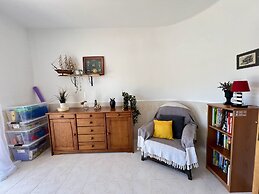 Pêra Stylish Villa With Pool by Homing