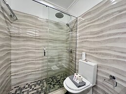 Albufeira Town Apartment by Homing