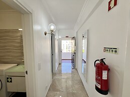 Albufeira Town Apartment by Homing