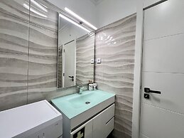 Albufeira Town Apartment by Homing