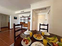 Albufeira Central 9 by Homing