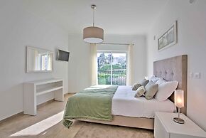 Lagos Palm Tree 1 With Pool by Homing