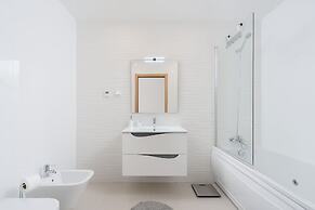 Lagos Marina View 2 With Pool by Homing