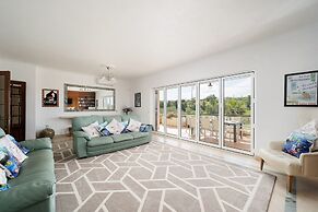 Albufeira Family Villa by Homing