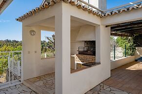 Albufeira Family Villa by Homing