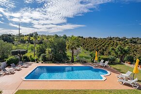 Albufeira Family Villa by Homing