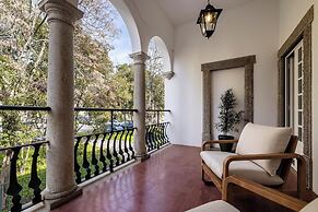 CICIOSO Boutique Hotel