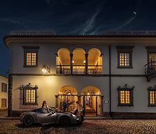 CICIOSO Boutique Hotel