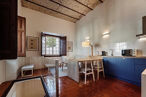 CICIOSO Boutique Hotel