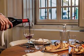 CICIOSO Boutique Hotel