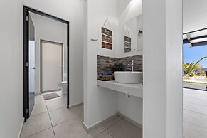 Casa Familiar Alberca vista al lago 4 RC