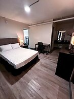 Studio City Suites, A Travelodge By Wyndham