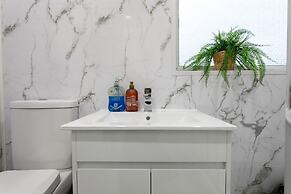 3br-5guests-parking-netflix-10mincentralnottingham