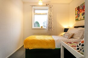 3br-5guests-parking-netflix-10mincentralnottingham