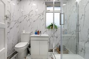 3br-5guests-parking-netflix-10mincentralnottingham