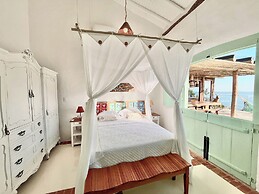 Blow Show Casa III Guest House