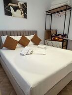 Full Moon Apartments