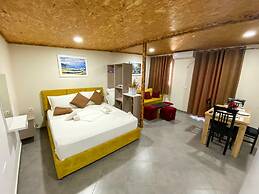 Full Moon Apartments