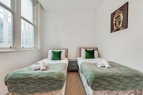 Central Liverpool Retreat