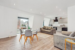 Central Liverpool Retreat