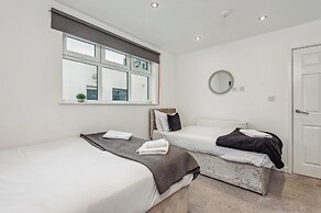 Central Liverpool Retreat