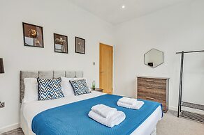 Central Liverpool Retreat