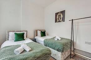 Central Liverpool Retreat