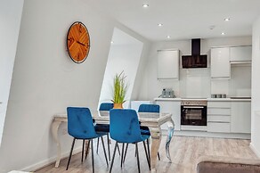 Central Liverpool Retreat